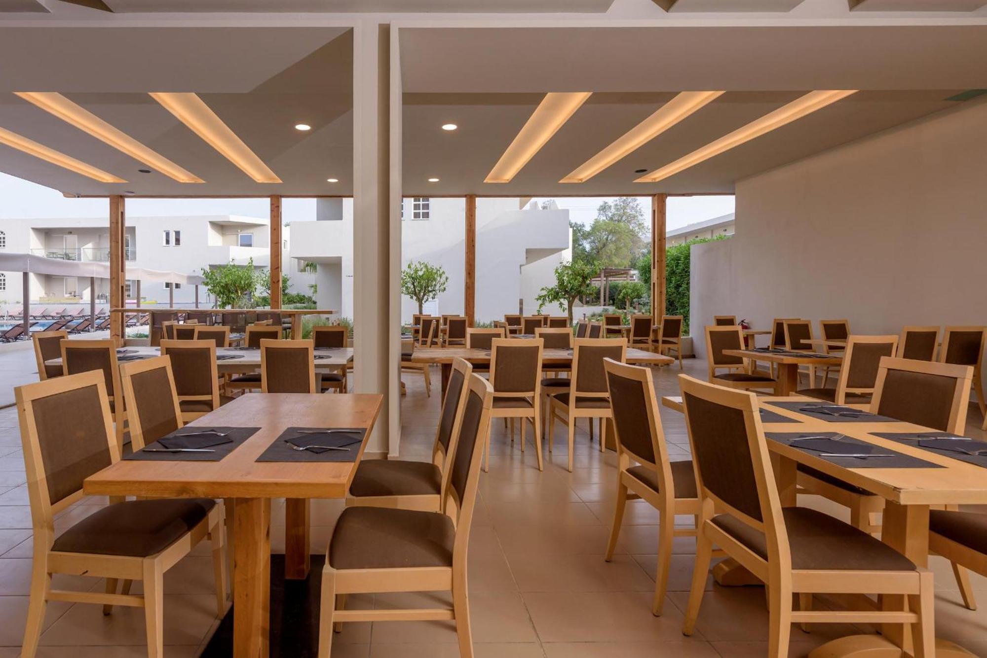 Zeus Hotels Ydoria Resort 아델리아노스 캄포스 외부 사진